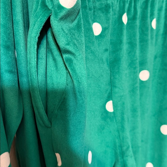 Joyspun ladies festive 3 piece graphic pajama set; size: M(8-10) - Picture 5 of 6